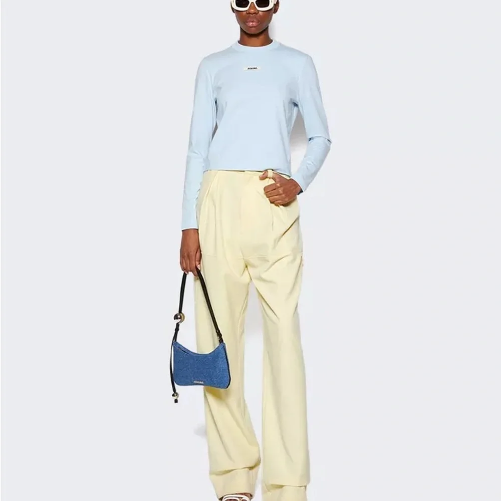 Jacquemus Le Bisou Perle in Blue - Picture 5 of 5